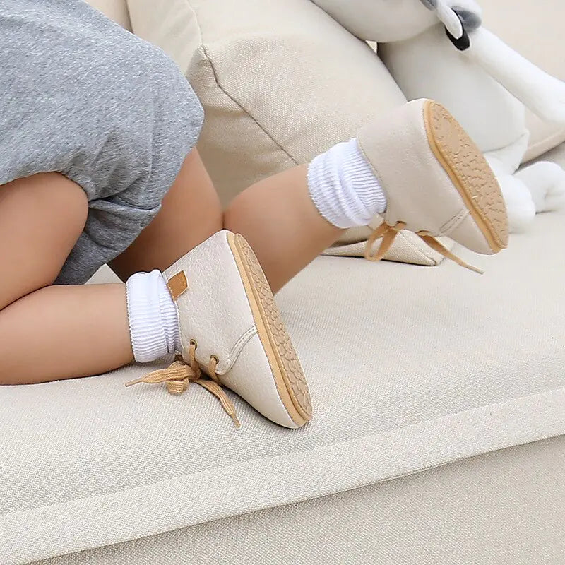 Multicolor Retro Leather Baby Shoes – Stylish, Comfortable, and Non-Slip for First Steps for Ages 0-18 Months