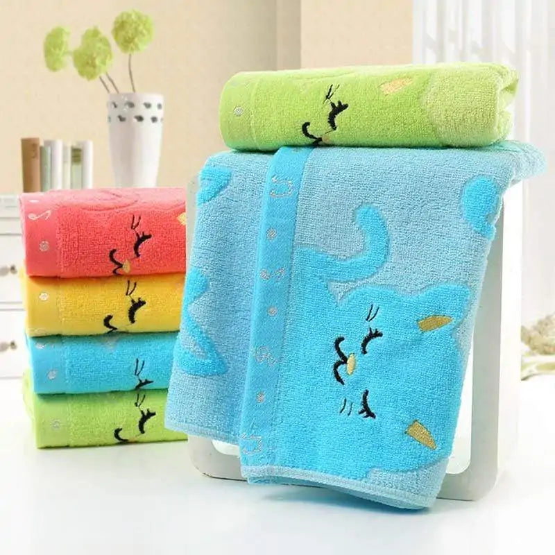 Bamboo Fiber Kitten Hand Towels for Kids – Soft, Absorbent, and Playful Bathroom Decor
