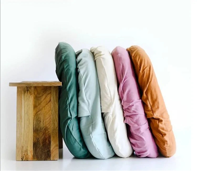 Newborn Lounger Bed – Soft, Secure, and Portable with Washable Cover