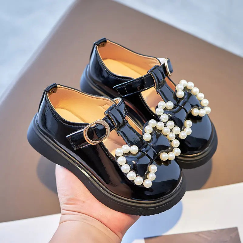 Pearl Bow Princess Shoes – Elegant and Comfortable Footwear for Little Girls
