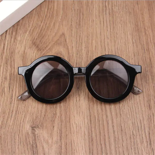 Children's Sunglasses – Stylish UV Protection for Little Ones