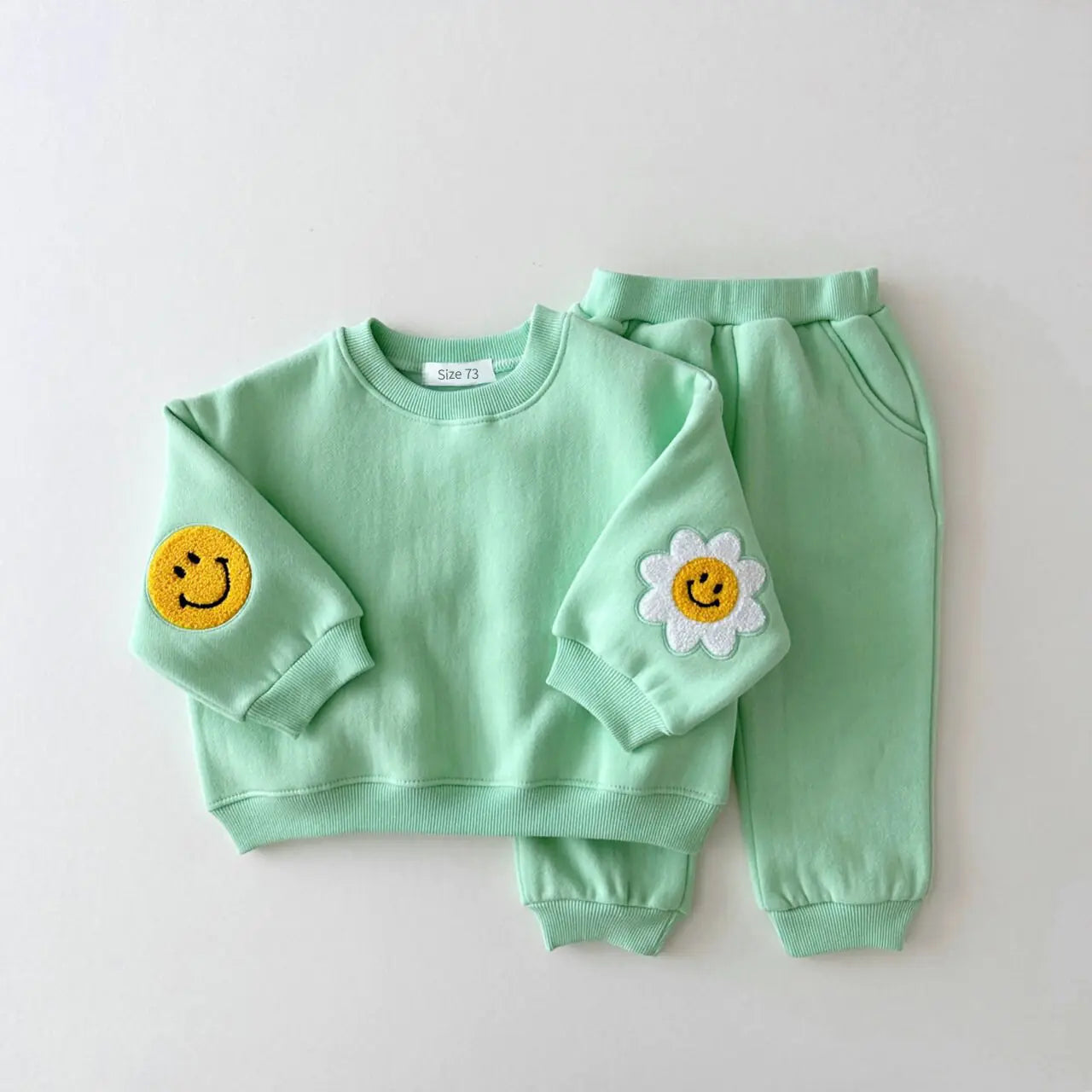 Winter Warm Baby Clothes Set with Fleece Sweatshirt and Pants
