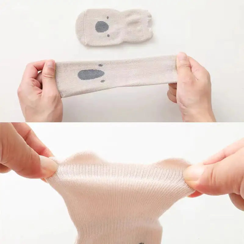 Grippy Socks – Non-Slip, Comfortable, and Stylish Cotton Blend for Everyday Wear