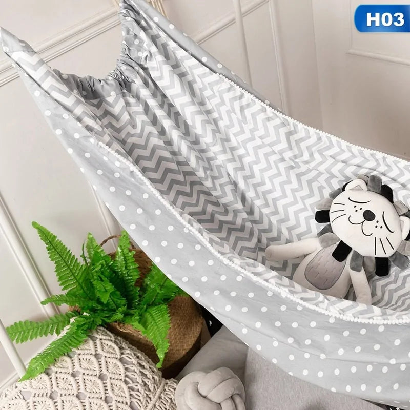 Baby Crib Hammock with Pillow - Cozy & Portable for Naps and Playtime