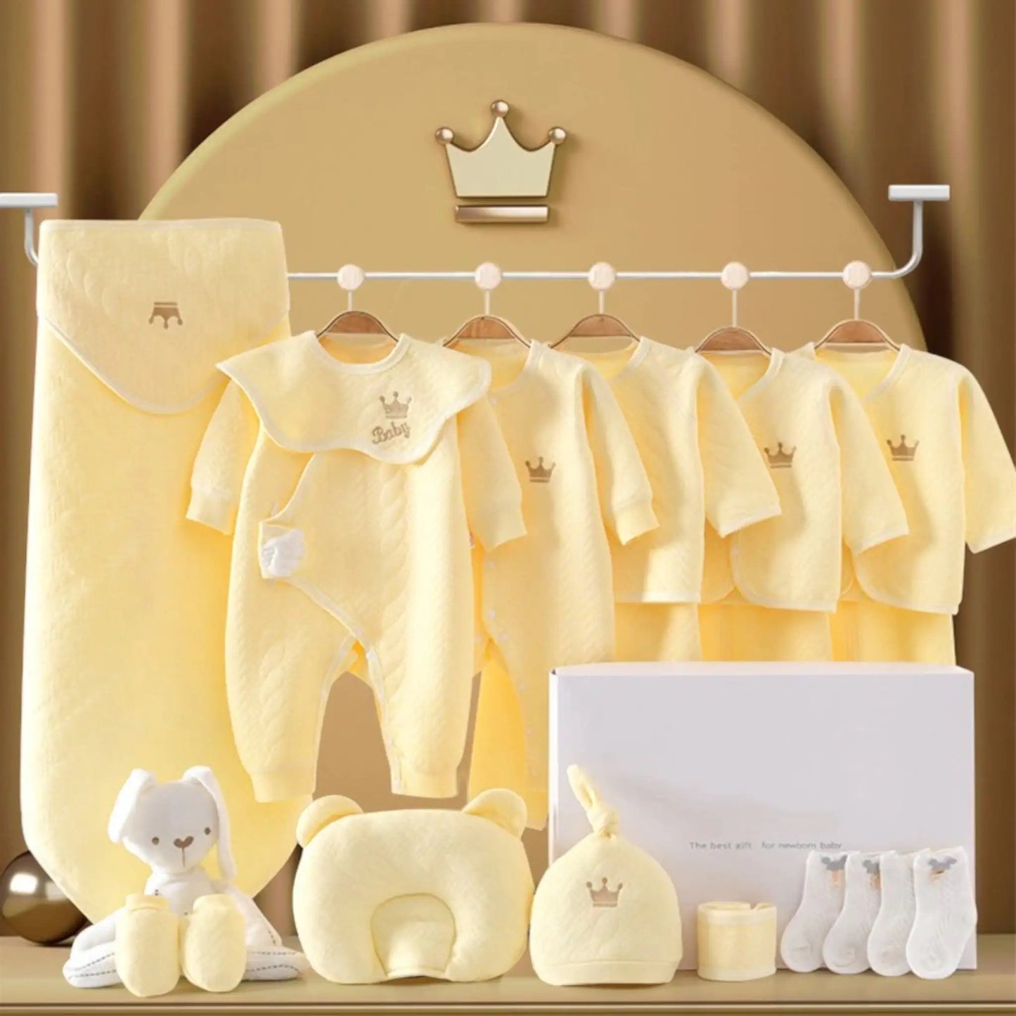 Baby Luxe Organic Cotton Set – Blanket, and Bodysuit for Ultimate Comfort