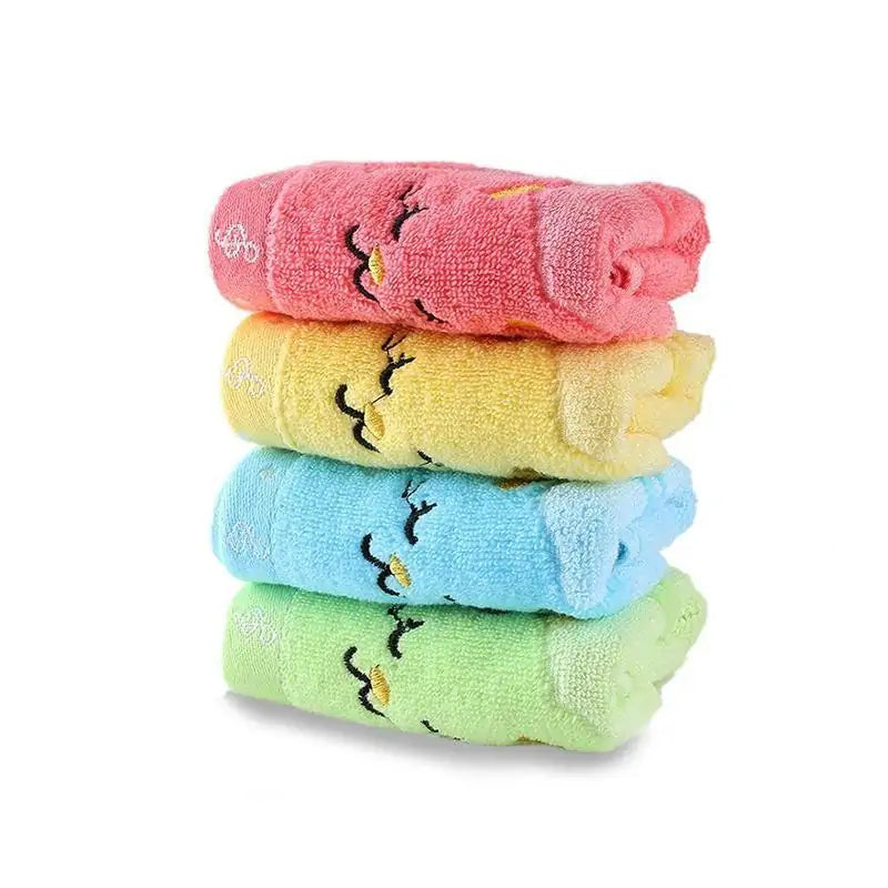 Bamboo Fiber Kitten Hand Towels for Kids – Soft, Absorbent, and Playful Bathroom Decor