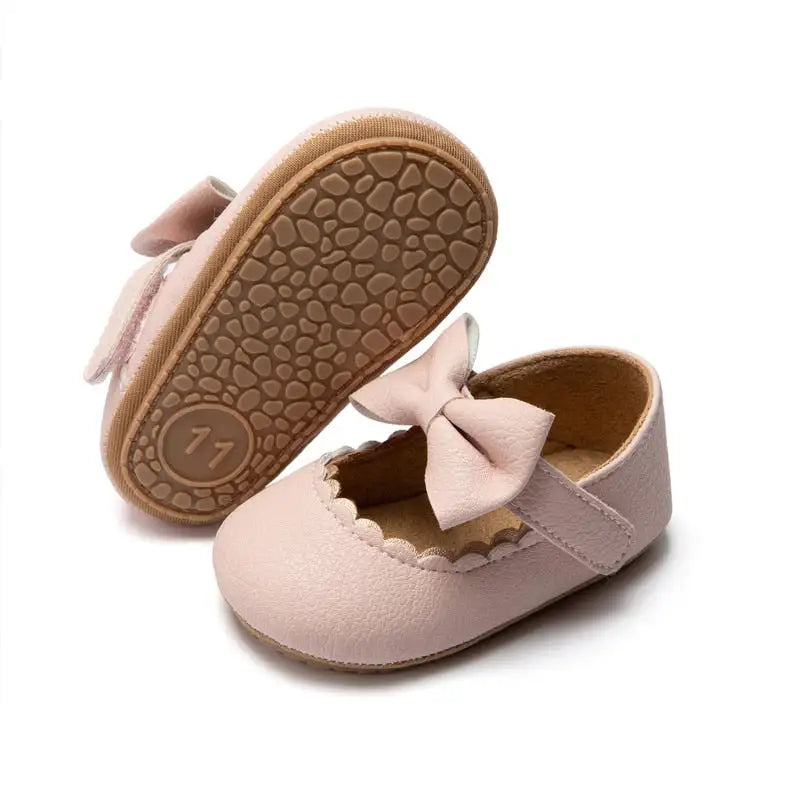 Rubber Soft-Sole Mary Janes for Babies and Toddlers – Stylish and Comfortable Footwear