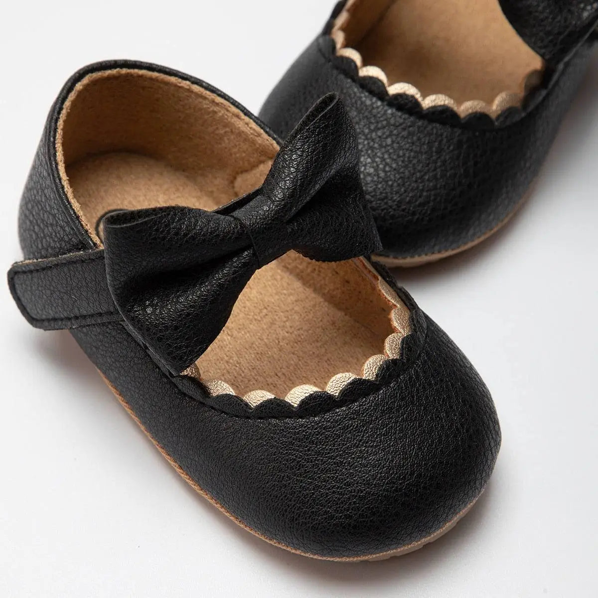 Rubber Soft-Sole Mary Janes for Babies and Toddlers – Stylish and Comfortable Footwear