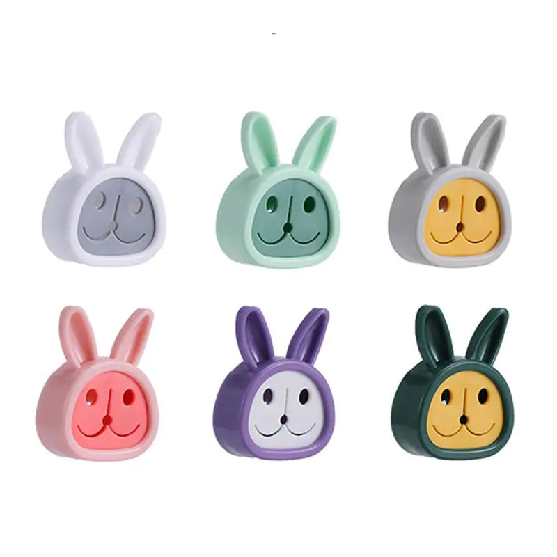 Cute Towel Plug Holder for Kids' Bathroom – Fun and Practical Storage Solution