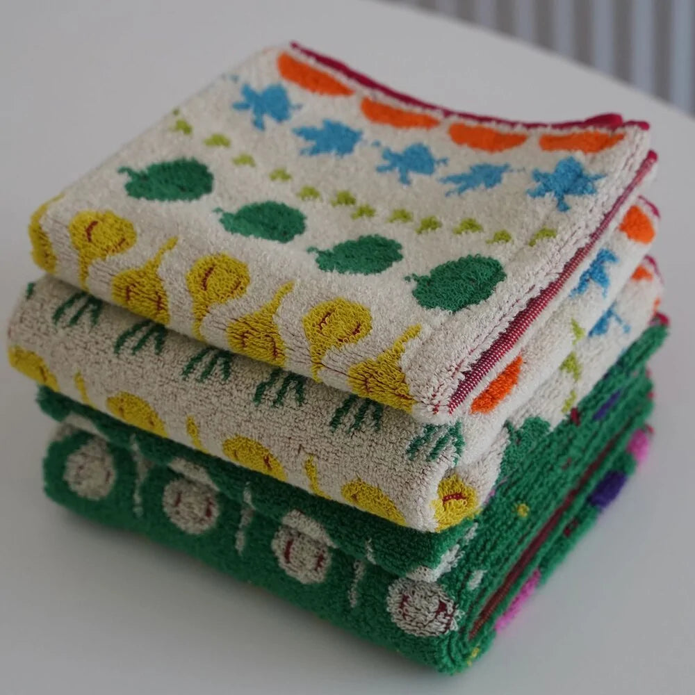 Kids Thick Absorbent Beach Towel - Soft Long-Staple Cotton for Comfort and Quick Drying