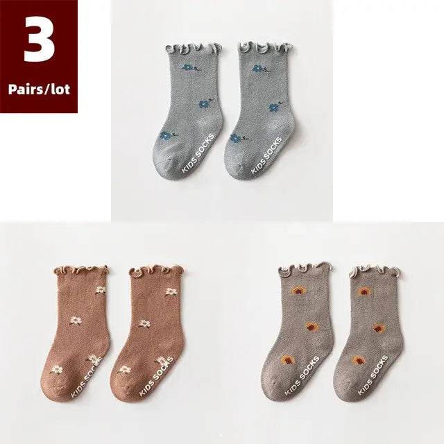 Set of 3 Pairs of Anti-Slip Children's Socks – Soft Cotton, Comfortable & Safe for Boys and Girls