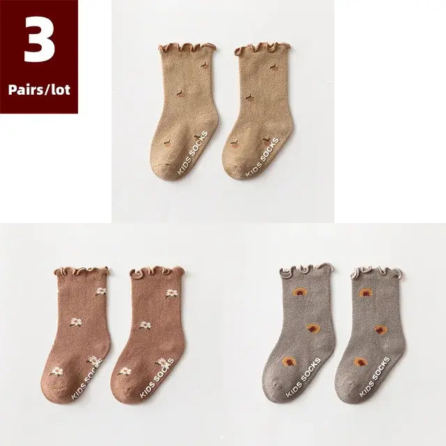Set of 3 Pairs of Anti-Slip Children's Socks – Soft Cotton, Comfortable & Safe for Boys and Girls
