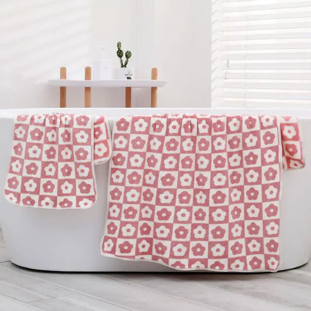 Fashion Plaid Flowers Microfiber Beach Towels for Kids - Soft & Absorbent