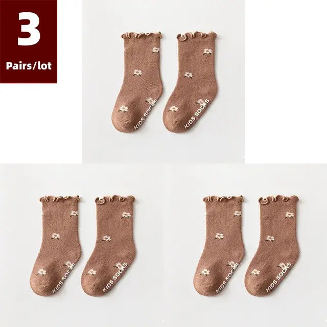 Set of 3 Pairs of Anti-Slip Children's Socks – Soft Cotton, Comfortable & Safe for Boys and Girls