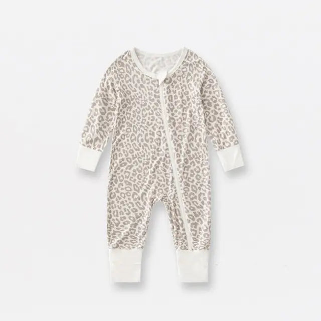 Bamboo Fiber Baby Zippered Romper – Soft, Eco-Friendly, and Comfortable for Newborns