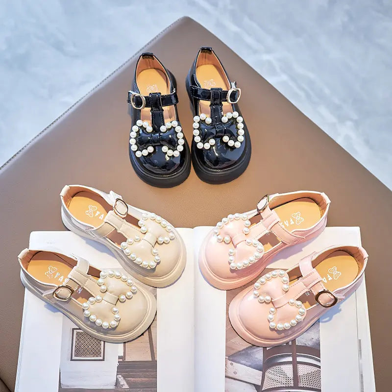 Pearl Bow Princess Shoes – Elegant and Comfortable Footwear for Little Girls
