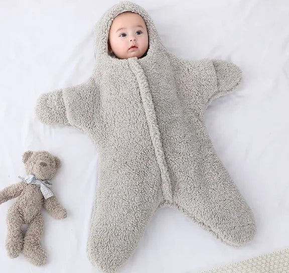 Soft Star-Shaped Baby Blanket Onesie – Cozy and Comfortable for Naps and Bedtime
