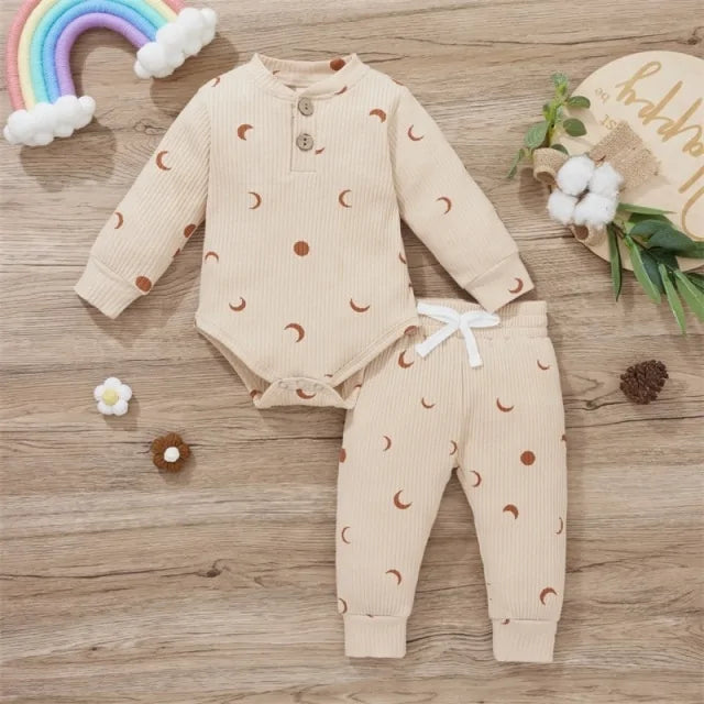 Cozy Cotton Baby Bodysuit & Elastic Pants Set for Boys