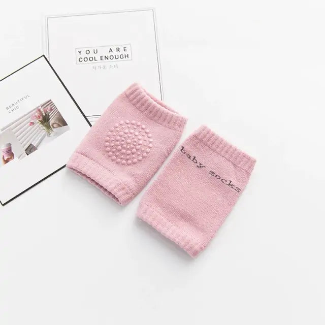 Baby Knee Pad Crawling Cushion – Comfortable & Protective with Adjustable Straps