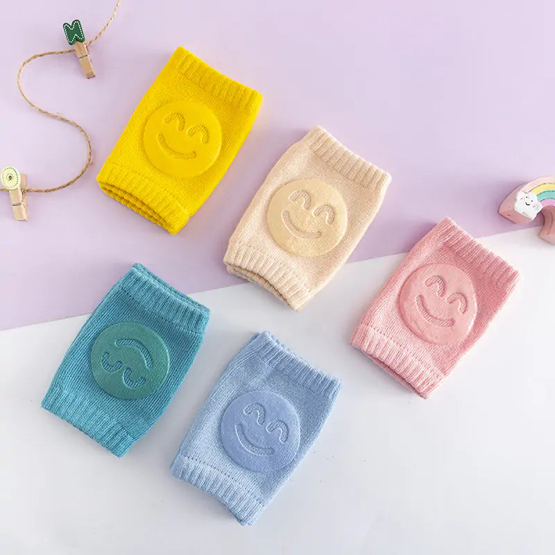 Baby Knee Pad Crawling Cushion – Comfortable & Protective with Adjustable Straps