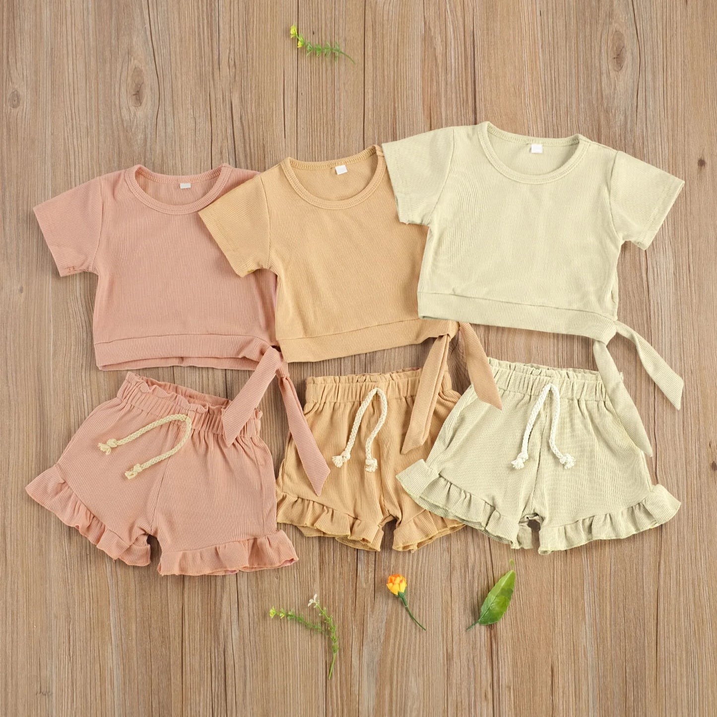 Baby Girl 2-Piece Summer Clothing Set – Trendy & Comfortable Cotton Outfit