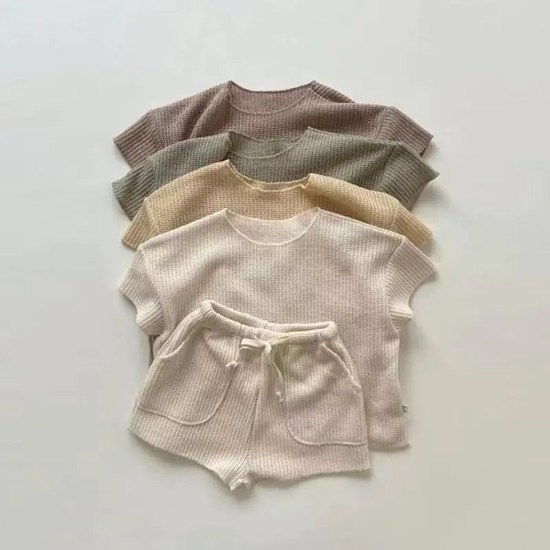 Solid Knit T-Shirt and Shorts Set for Kids – Comfortable & Stylish