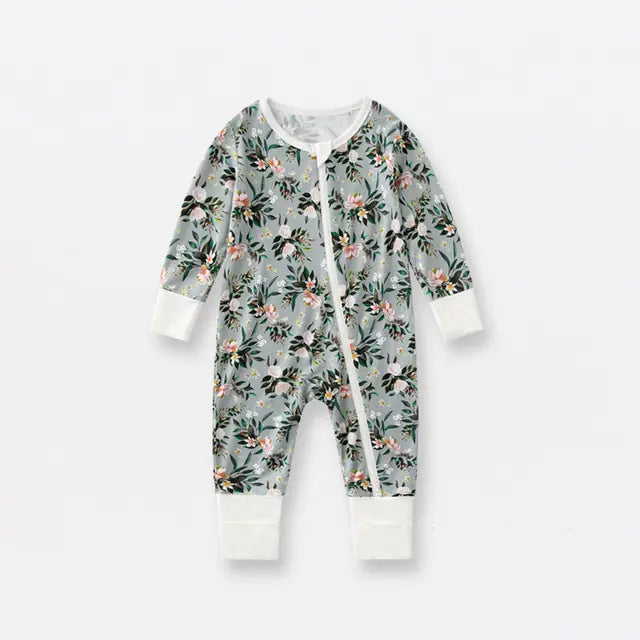 Bamboo Fiber Baby Zippered Romper – Soft, Eco-Friendly, and Comfortable for Newborns