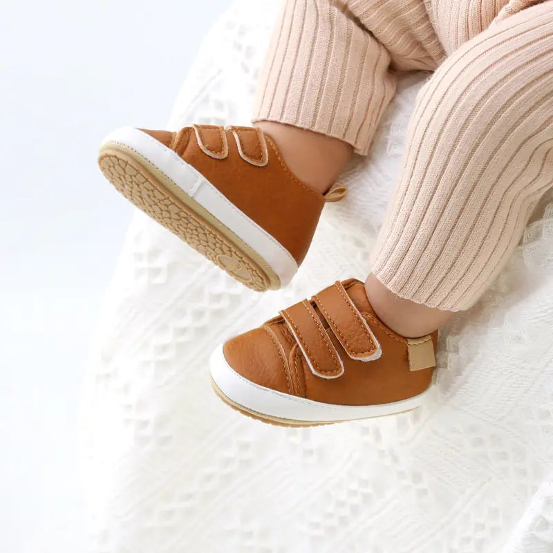 Multicolor Retro Leather Baby Shoes – Stylish, Comfortable, and Non-Slip for First Steps for Ages 0-18 Months