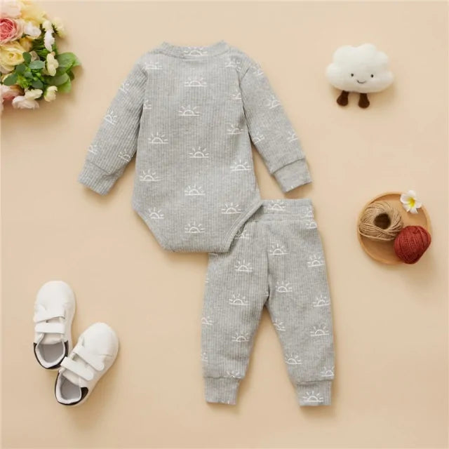 Cozy Cotton Baby Bodysuit & Elastic Pants Set for Boys