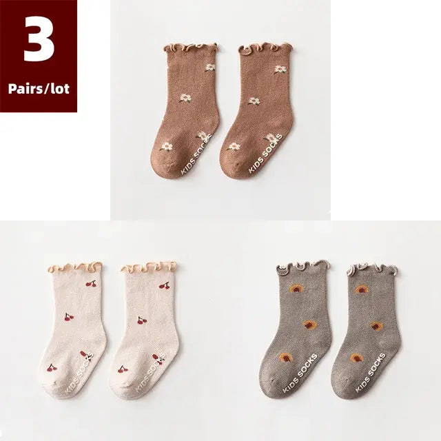 Set of 3 Pairs of Anti-Slip Children's Socks – Soft Cotton, Comfortable & Safe for Boys and Girls