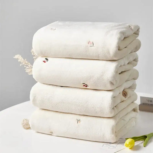 Cozy & Warm Newborn Fleece Swaddle Blanket - Size 125x90cm