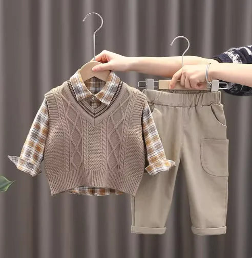 Soft & Stylish Baby Boy Outfit – Easy-Wear Everyday Essentials